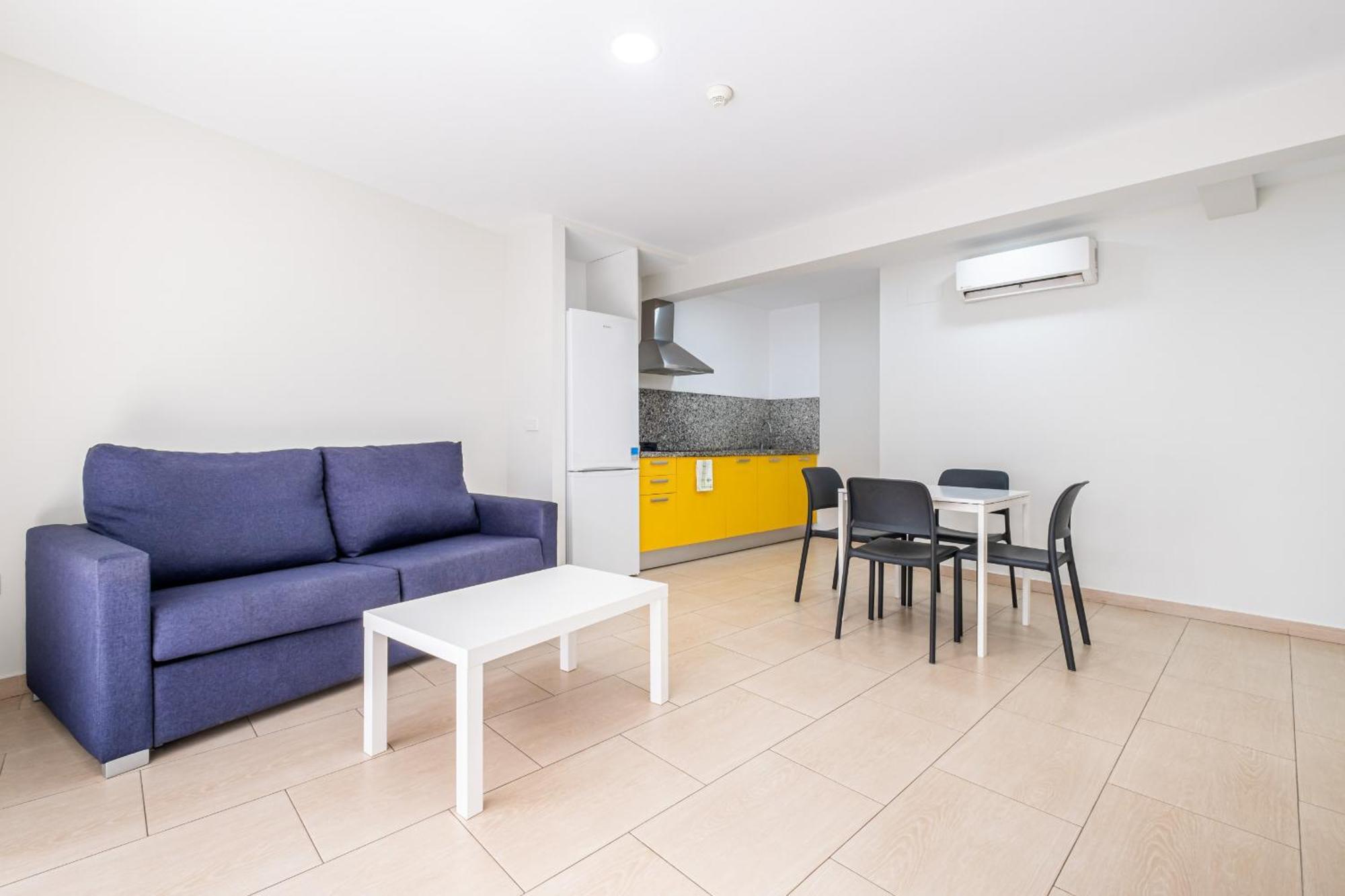 Apartamentos La Rosita Old Town Benidorm Room photo