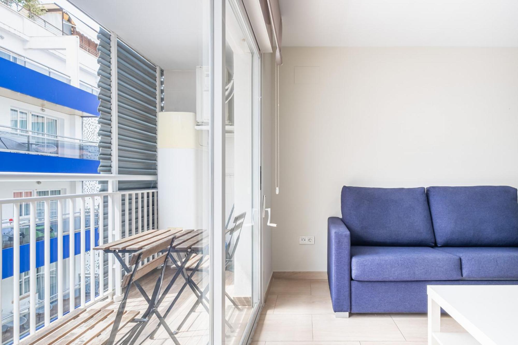 Apartamentos La Rosita Old Town Benidorm Room photo